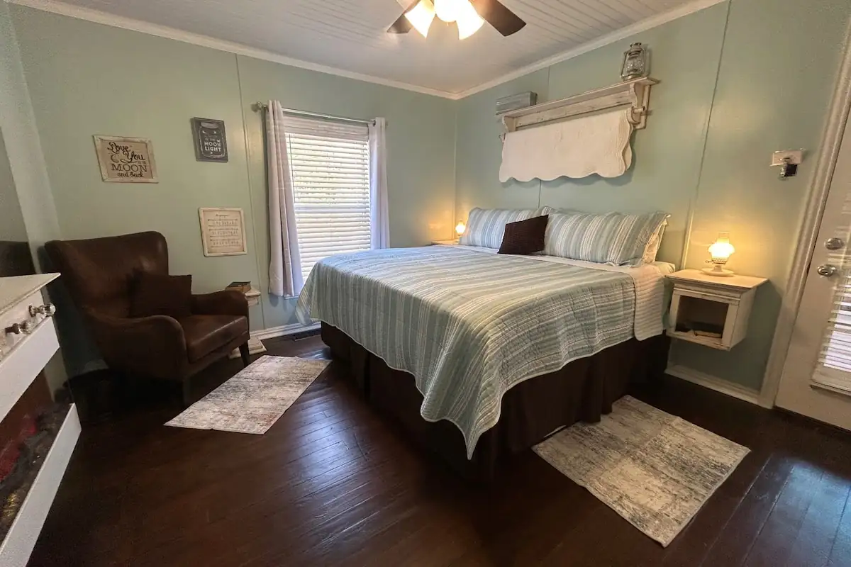 King bedroom